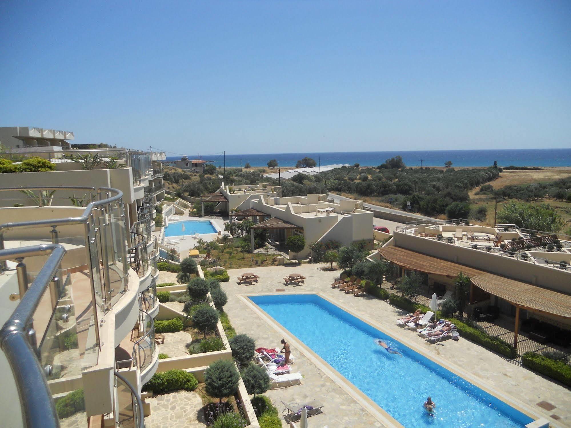 Lagada Resort Makrýgialos Exterior foto